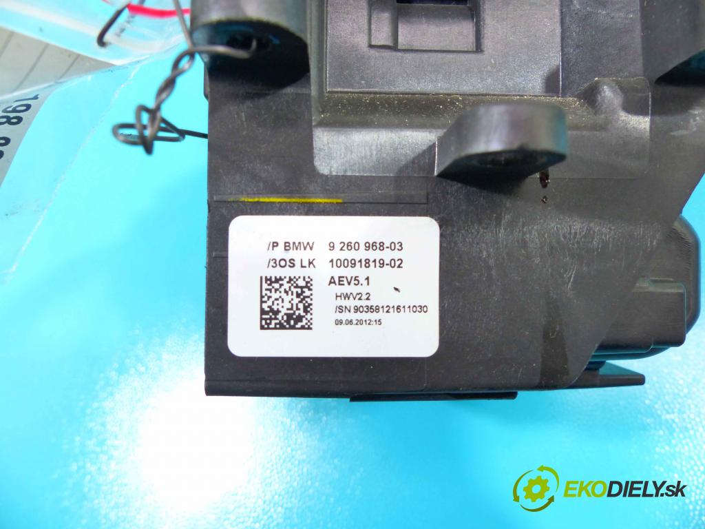 Bmw 3 F30  2011-2018 2.0 16v 184hp automatic 135 kW 1997 cm3 4- Páka: Změny: stupeň,rýchlosť 9260968 (Rýchlostné páky / kulisy)