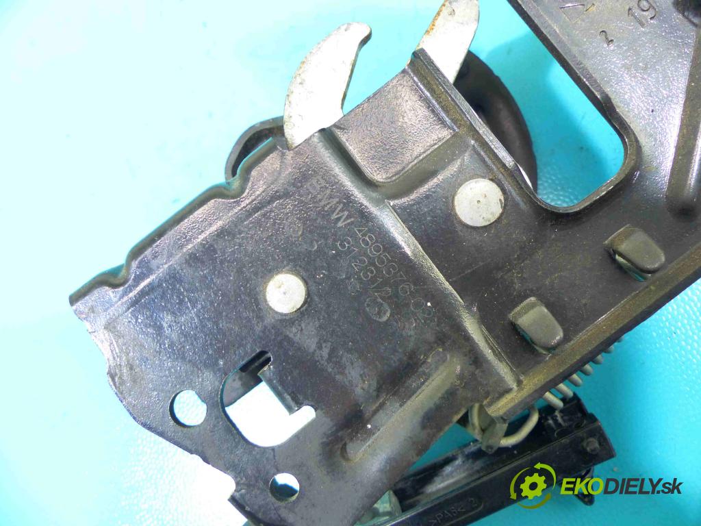 Bmw 3 F30  2011-2018 2.0 16v 184 hp automatic 135 kW 1997 cm3 4- zámek kapoty 4895376-02