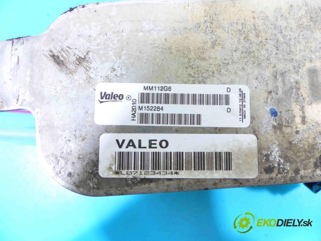 Bmw 3 F30  2011-2018 2.0 16v 184hp automatic 135 kW 1997 cm3 4- chladič oleja: M152284