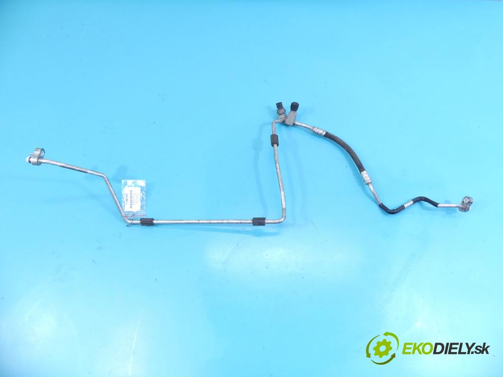 Bmw 3 F30  2011-2018 2.0 16v 184hp automatic 135 kW 1997 cm3 4- rúrka klimatizácie 9212236
