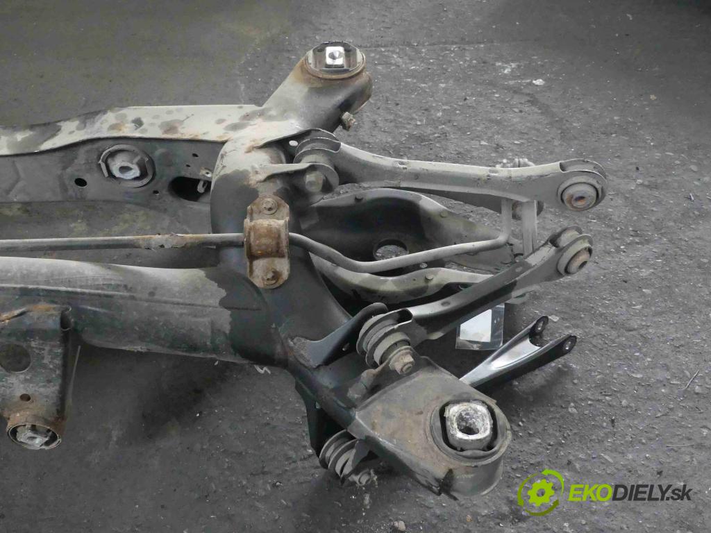 Bmw 3 F30  2011-2018 2.0 16v 184 hp automatic 135 kW 1997 cm3 4- zadní výztuha 6851656