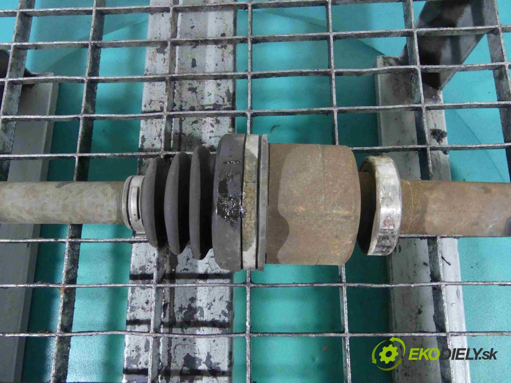 Renault Megane III 2008-2016 1.9 dci 131 HP manual 96 kW 1870 cm3 5- poloos pravé 8200725511 (Poloosy)