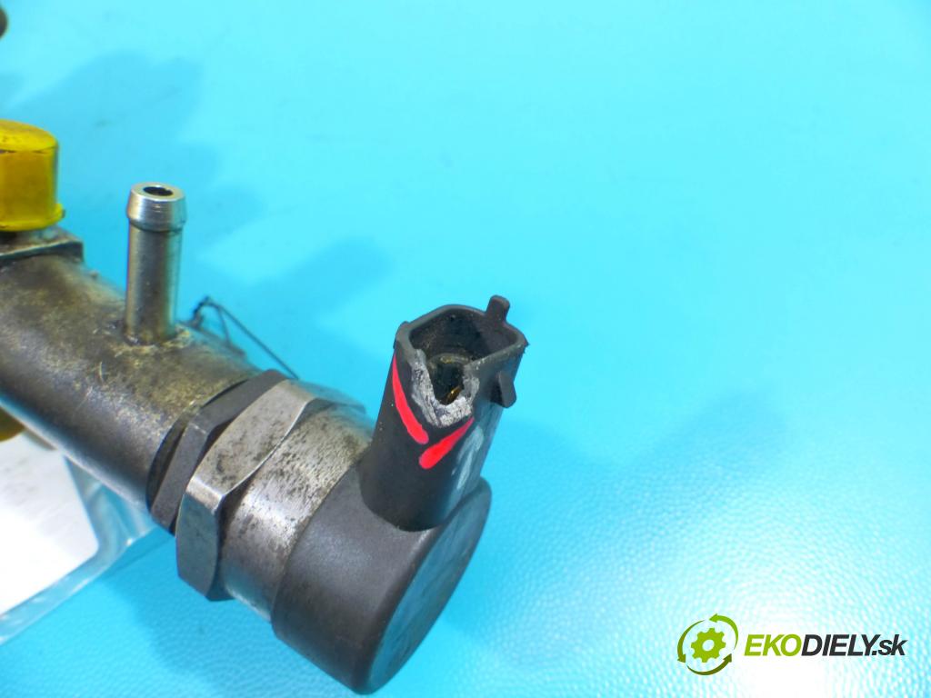 Alfa romeo 159 1.9 jtd 150 HP manual 110 kW 1910 cm3 4- lišta vstrekovacia 0445214057 (Vstrekovacie lišty)