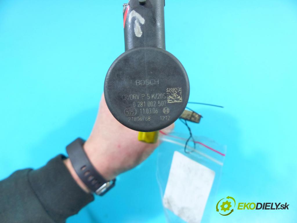 Alfa romeo 159 1.9 jtd 150 HP manual 110 kW 1910 cm3 4- lišta vstrekovacia 0445214057 (Vstrekovacie lišty)