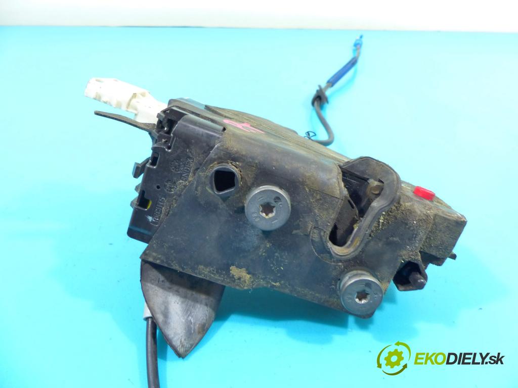 Citroen C4 I 2004-2011 1.6 hdi 90 hp manual 66,2 kW 1560 cm3 5- zámek zadní pravý 9686733580