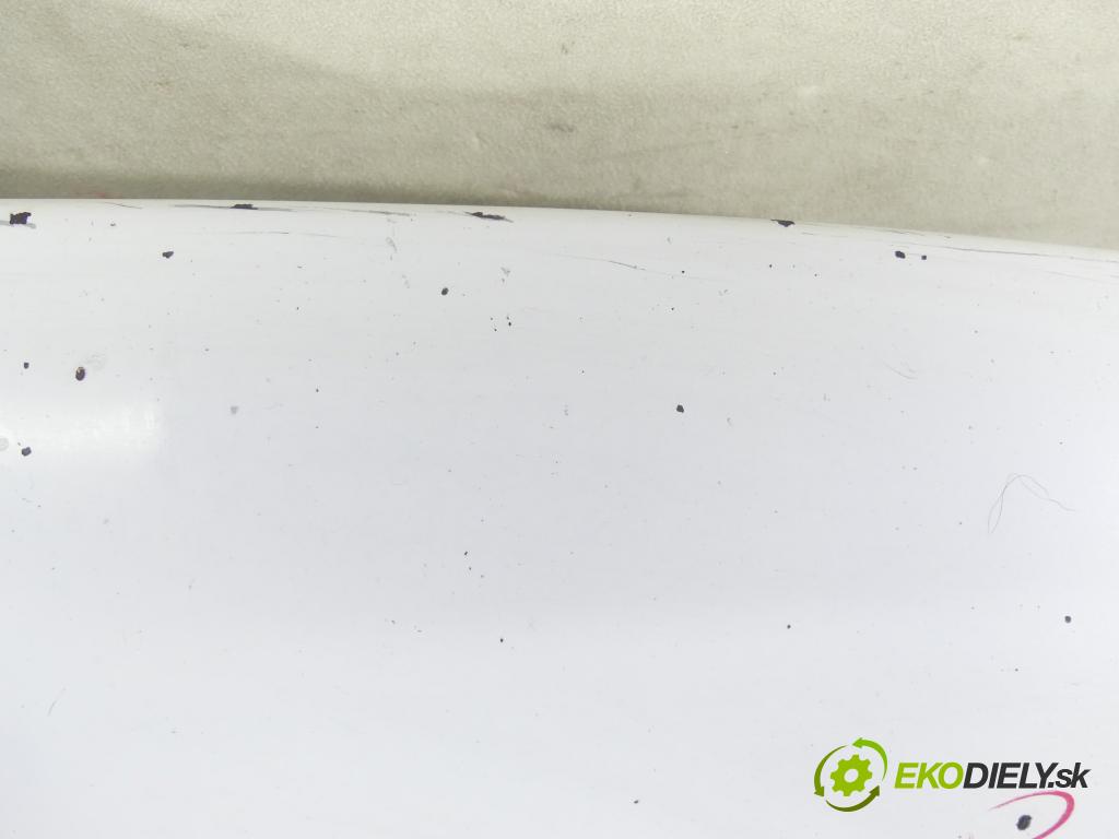 Peugeot 306 2.0 hdi 90 hp manual 66 kW 1997 cm3 5- kapota přední