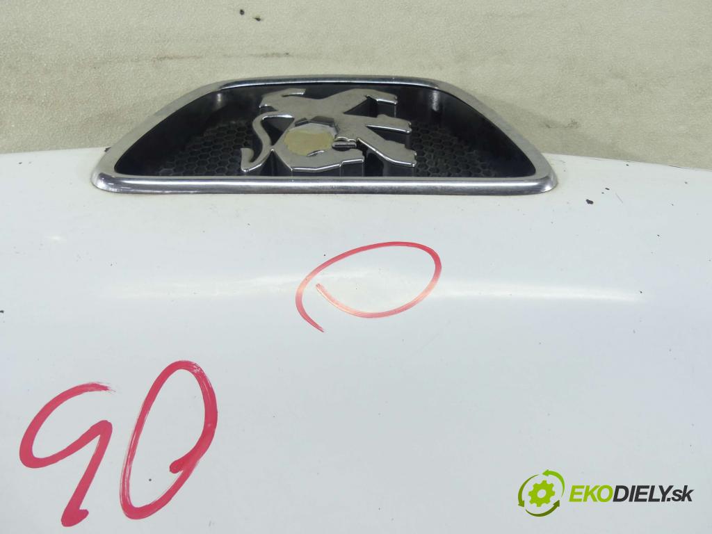 Peugeot 306 2.0 hdi 90 hp manual 66 kW 1997 cm3 5- kapota přední