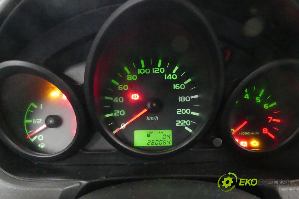 Mitsubishi Colt Z30 VI 2004-2012 1.1 12v 75 HP manual 55 kW 1124 cm3 5- prístrojovka/ budíky  (Prístrojové dosky, displeje)