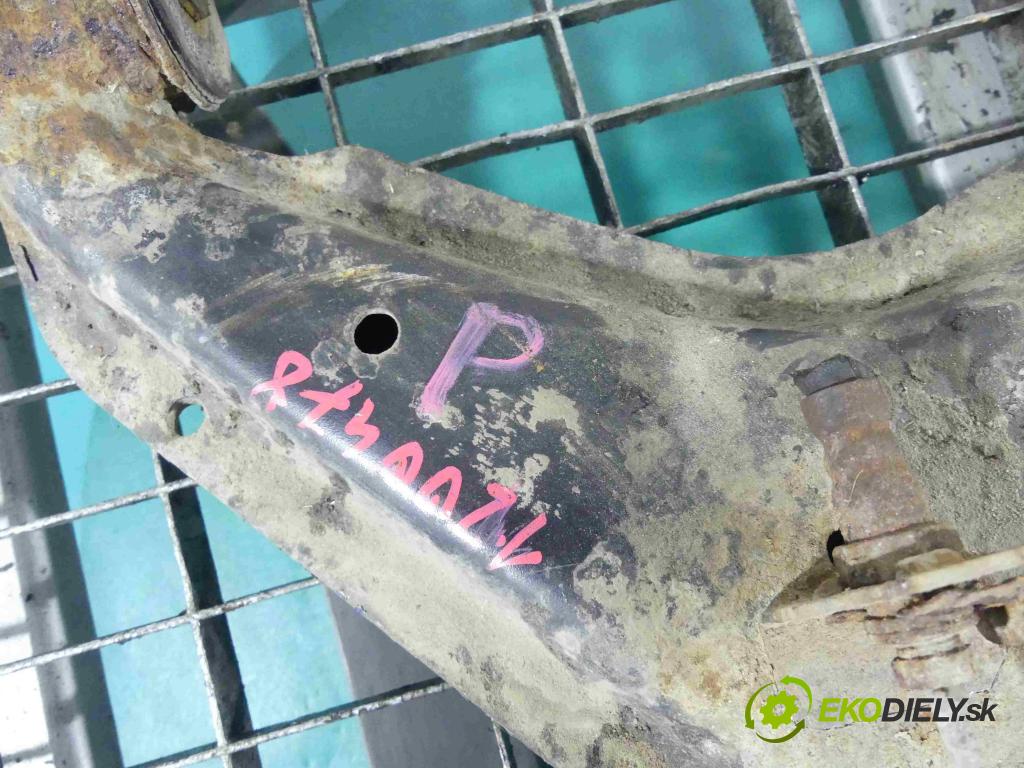 Renault Safrane II 2,5.0 20v 163 HP manual 120 kW 2435 cm3 5- náboj pravé  (Náboje)