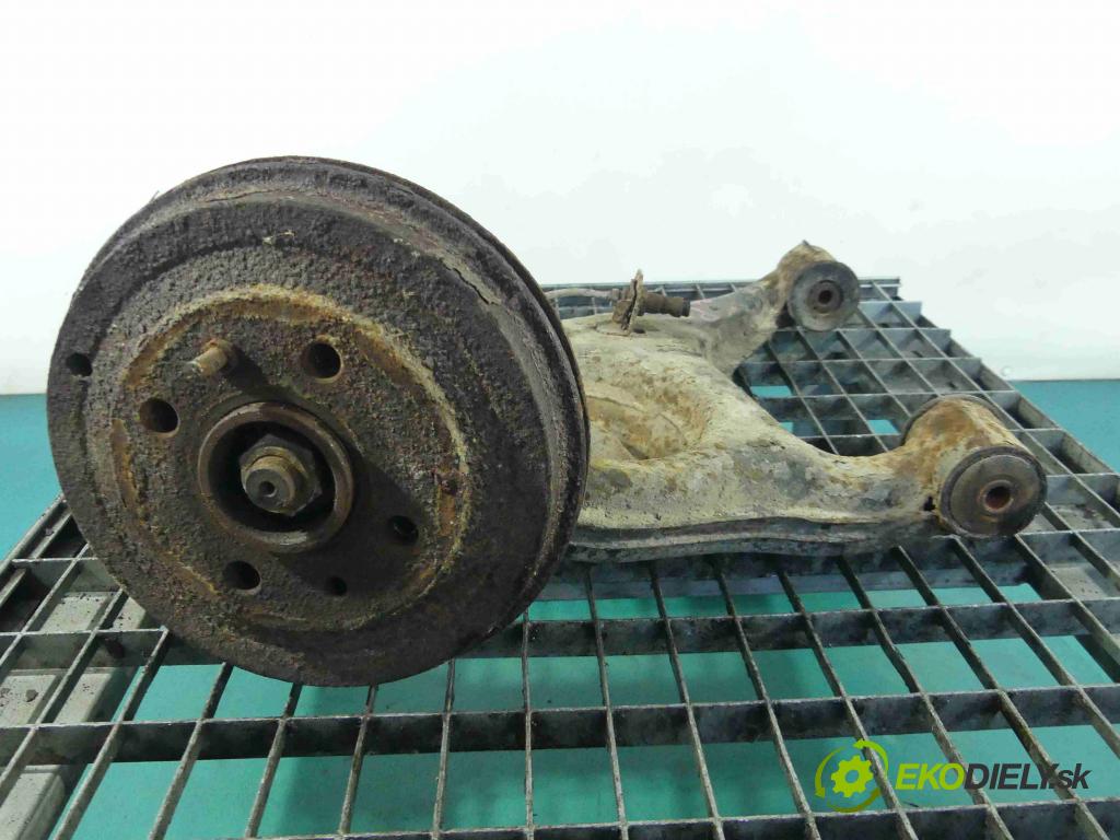 Renault Safrane II 2,5.0 20v 163 HP manual 120 kW 2435 cm3 5- náboj pravé  (Náboje)