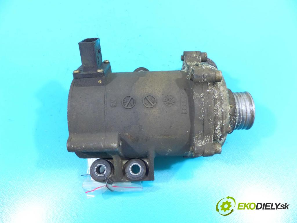 Bmw 3 F30 2011-2018 2.0 16v 184 hp automatic 135 kW 1997 cm3 4- čerpadlo vody (Vodní pumpy)