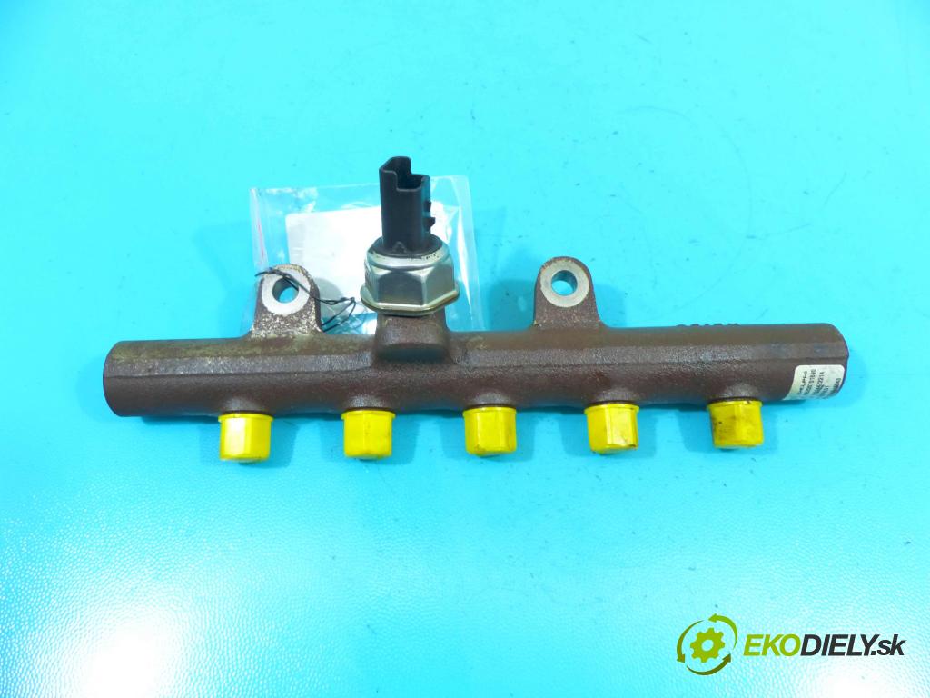 Dacia Duster I 2010-2018 1.5 dci 90 HP manual 66 kW 1461 cm3 5- lišta vstrekovacia 55PP14-01 (Vstrekovacie lišty)