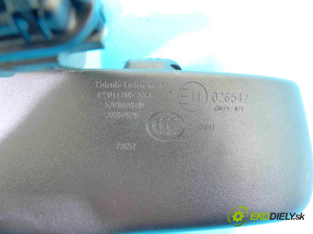 Lancia Thema II 2011-2014 3.0 CRD 239KM automatic 176 kW 2987 cm3 4- zpětné zrcátko vnitřní 57010496AD (Světla vnitřní)