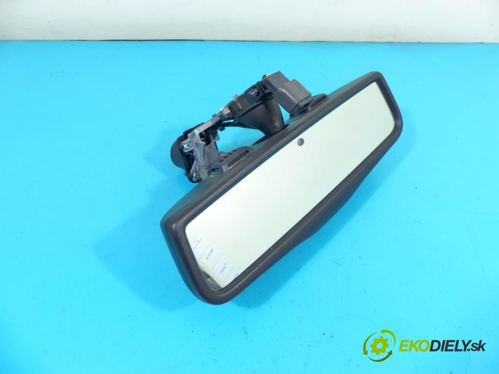 Lancia Thema II 2011-2014 3.0 CRD 239KM automatic 176 kW 2987 cm3 4- zpětné zrcátko vnitřní 57010496AD (Světla vnitřní)