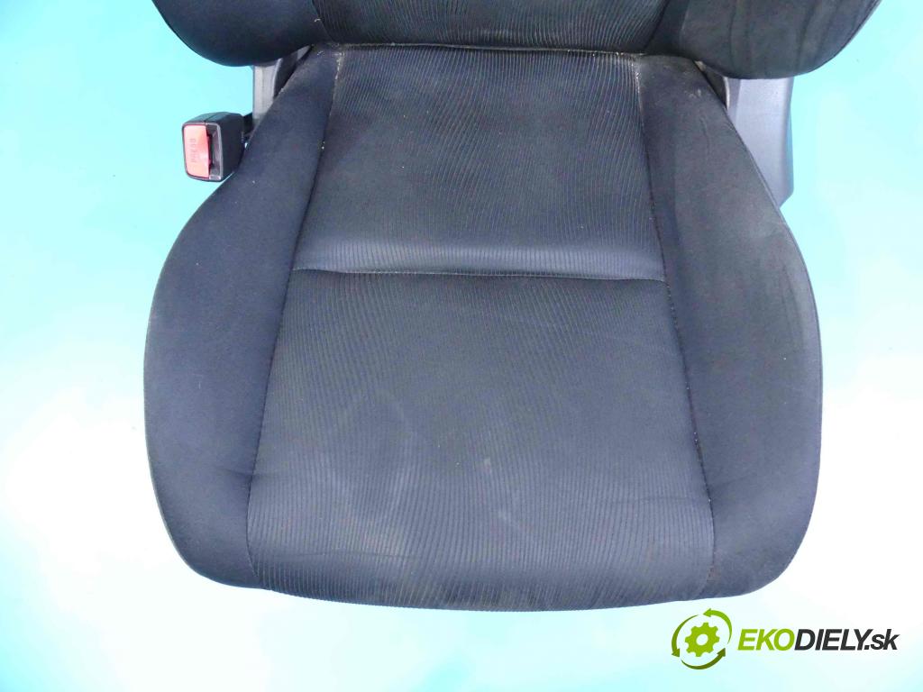 Mazda CX-9 2006-2015 3.7 V6 277KM: automatic 204 kW 3726 cm3 5- Sedačka ľavý  (Sedačky, sedadlá)