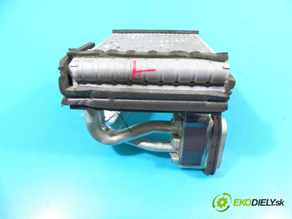 Mazda CX-9 2006-2015 3.7 V6 277KM: automatic 204 kW 3726 cm3 5- radiator  (Radiátory kúrenia)