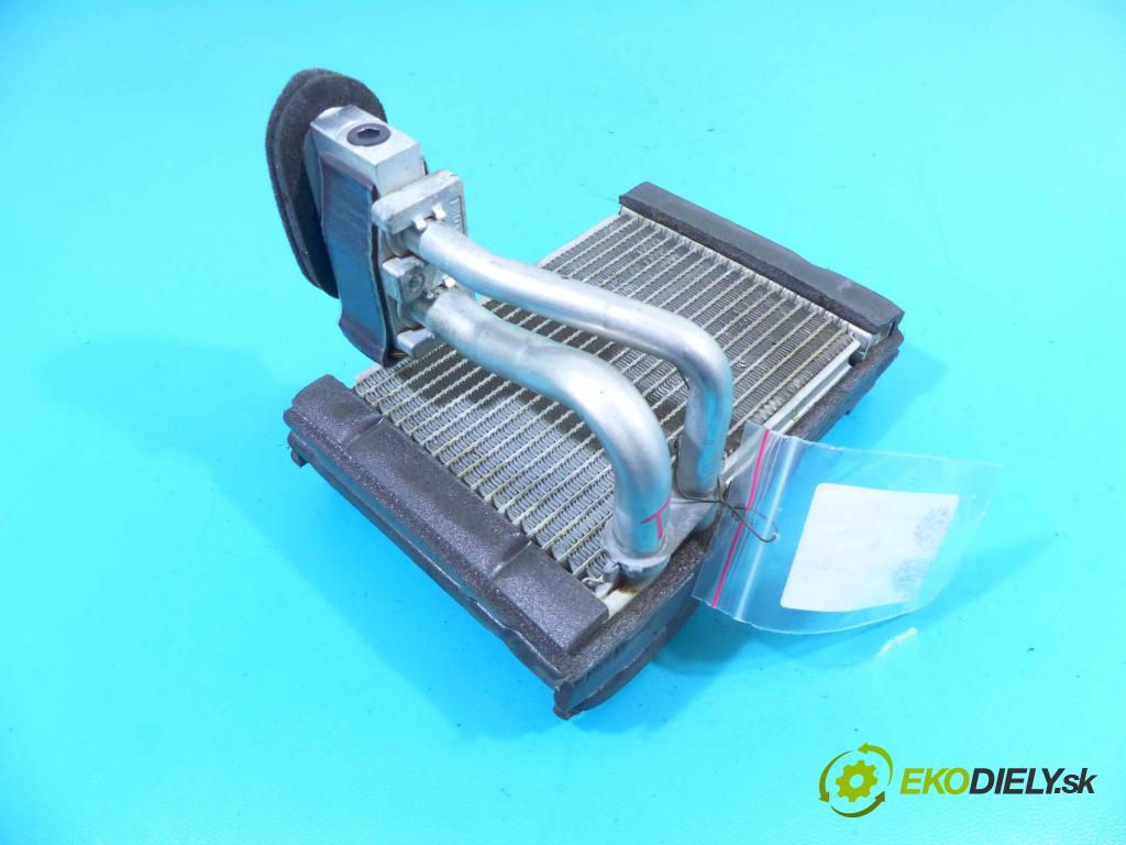 Mazda CX-9 2006-2015 3.7 V6 277KM: automatic 204 kW 3726 cm3 5- radiator  (Radiátory kúrenia)