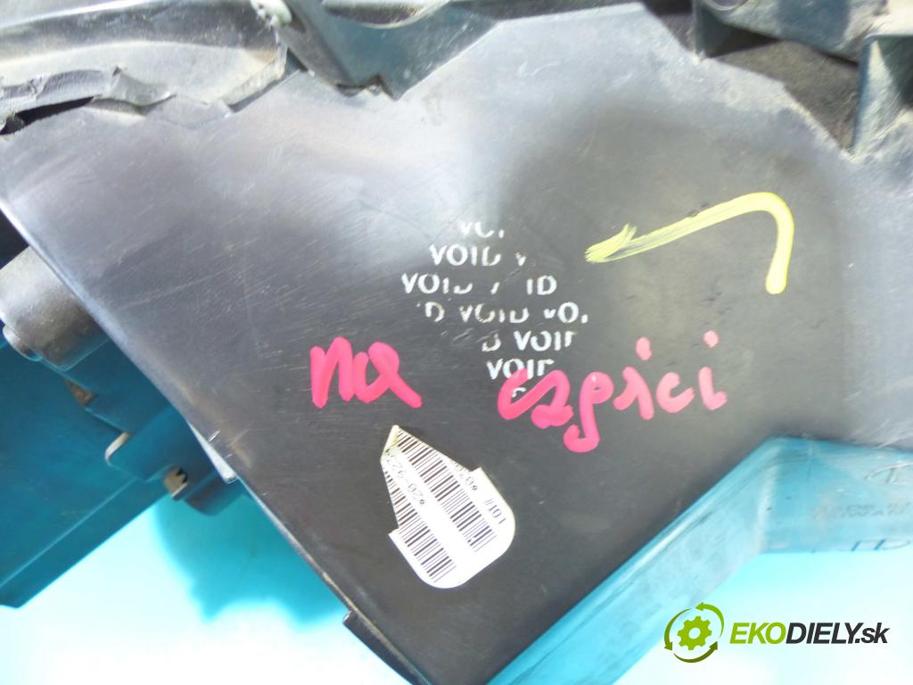 Mazda CX-9 3.7 V6 277KM automatic 204 kW 3726 cm3 5- světlo levý  (Klika dveří ostatní)