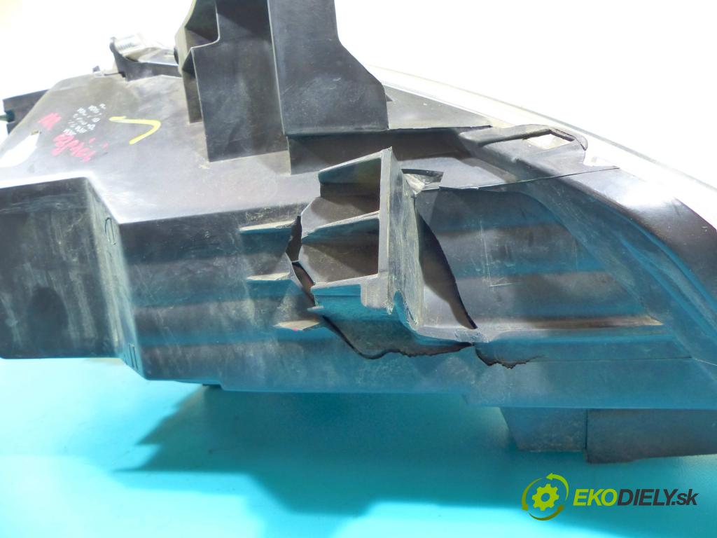 Mazda CX-9 3.7 V6 277KM automatic 204 kW 3726 cm3 5- světlo levý  (Klika dveří ostatní)