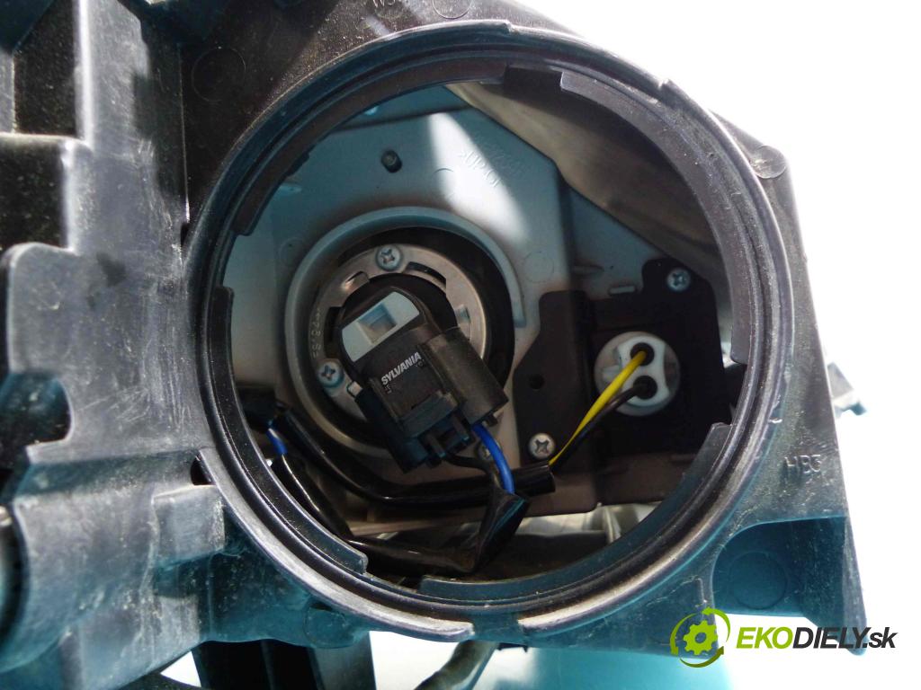 Mazda CX-9 3.7 V6 277KM automatic 204 kW 3726 cm3 5- světlo levý  (Klika dveří ostatní)