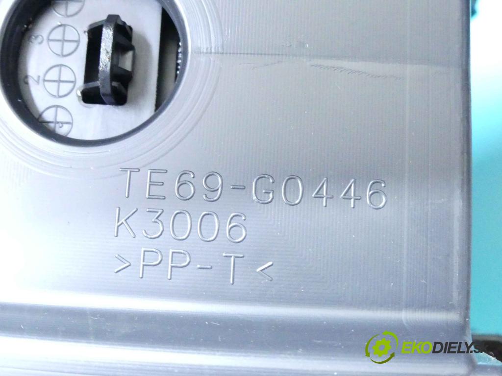 Mazda CX-9 2006-2015 3.7 V6 277KM: automatic 204 kW 3726 cm3 5- operadlo TE69-G0446 (Lakťové opierky)