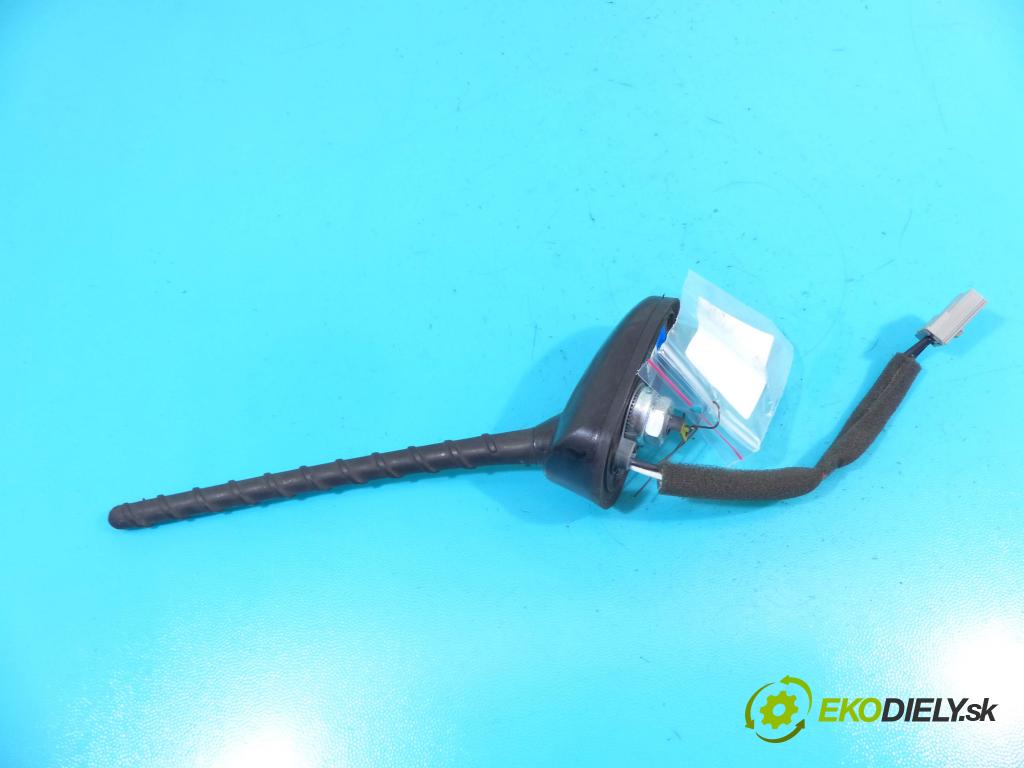 Hyundai I40 1.7 crdi 116 hp manual 85 kW 1685 cm3 5- Antena 96210-3Z500