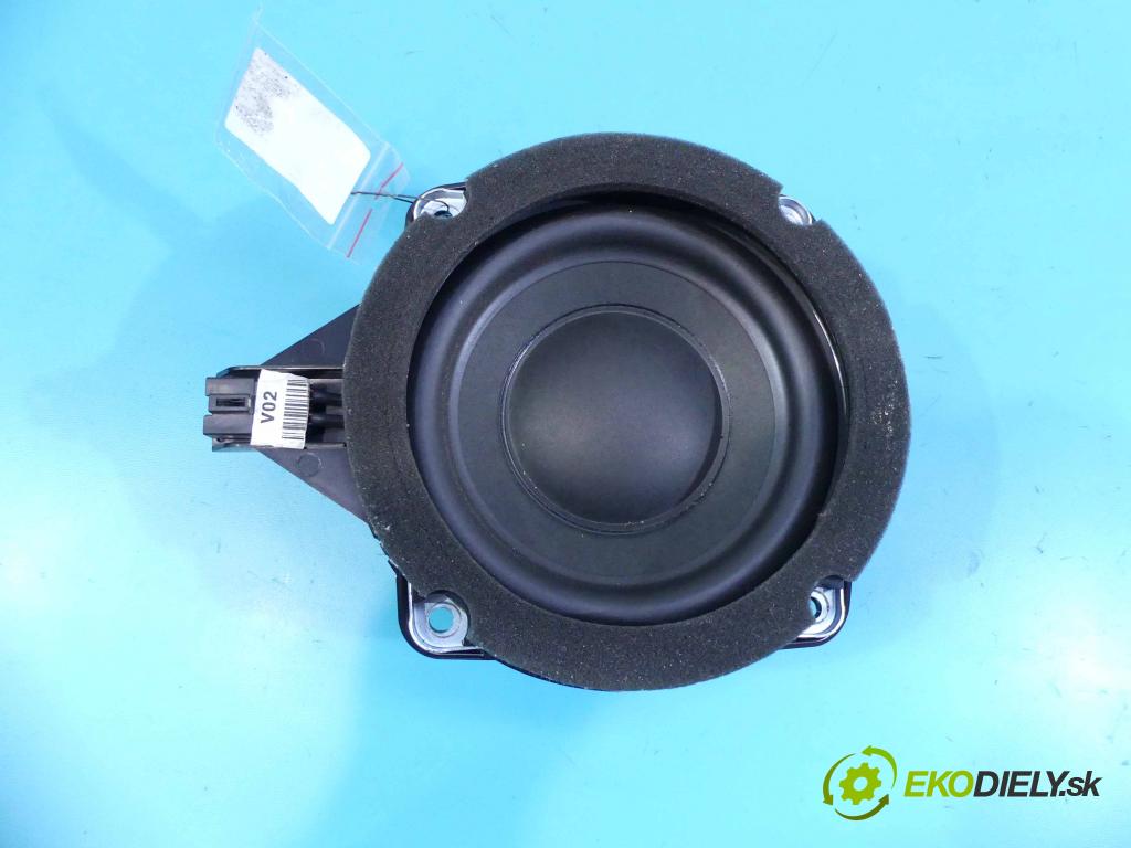 Hyundai I40 1.7 crdi 116 HP manual 85 kW 1685 cm3 5- Subwoofer: 96380-3Z050 (Audio zariadenia)