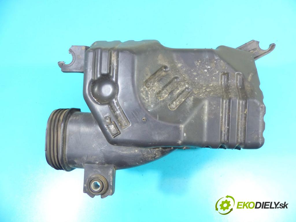 Hyundai I40 1.7 crdi 116 HP manual 85 kW 1685 cm3 5- obal filtra vzduchu 28110-3Z300 (Obaly filtrov vzduchu)