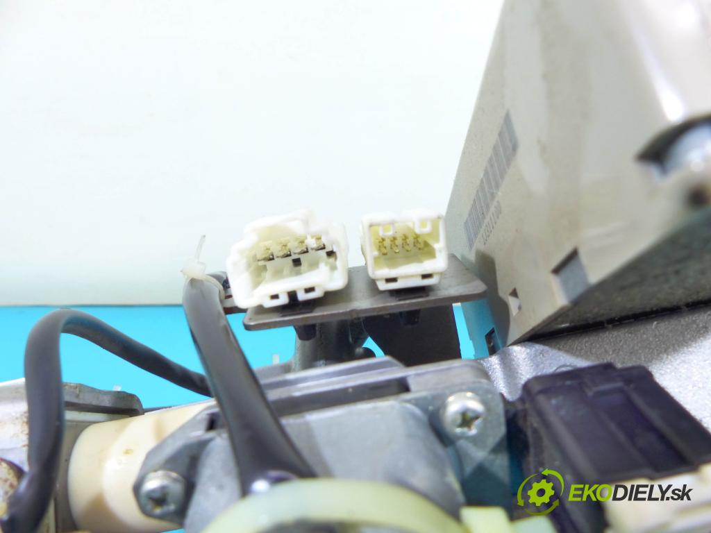 Infiniti FX II 2008-2017 3.0 D V6 238HP automatic 175 kW 2993 cm3 5- Sloupec: volant  (Tyče riadenia (volantu))