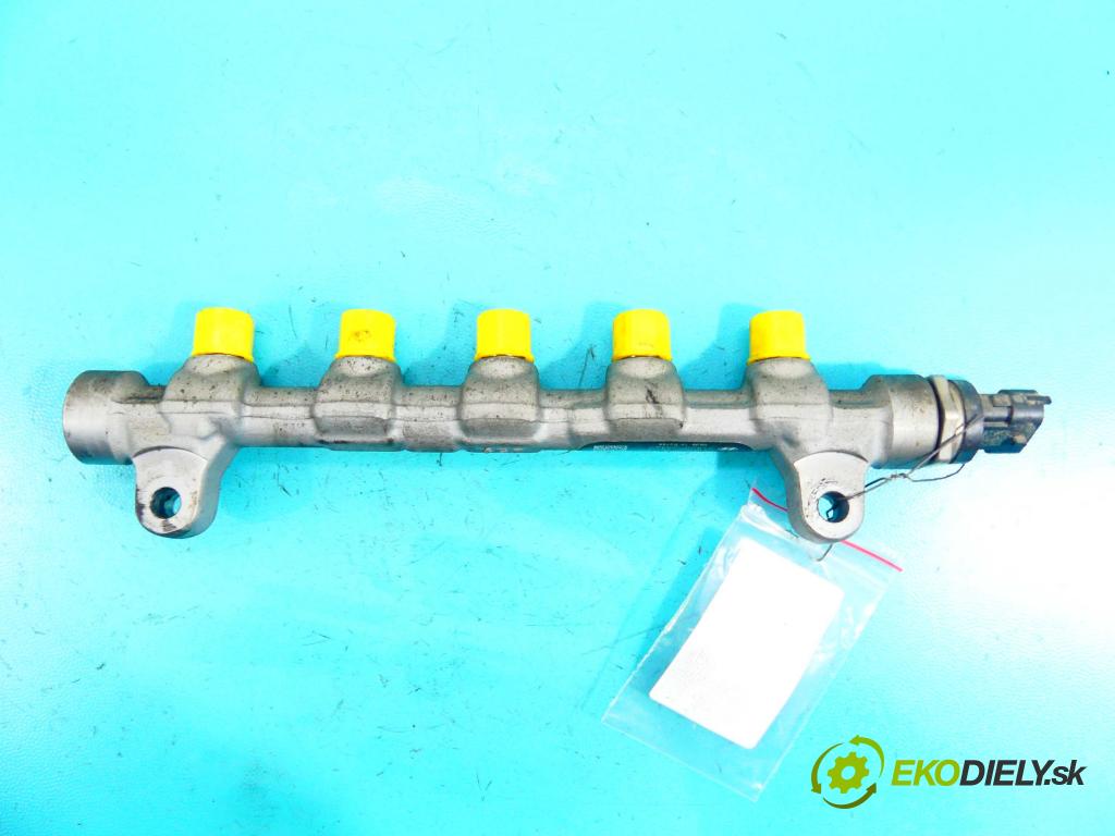 Hyundai I40 1.7 crdi 116 HP manual 85 kW 1685 cm3 5- lišta vstrekovacia 0445214181 (Vstrekovacie lišty)