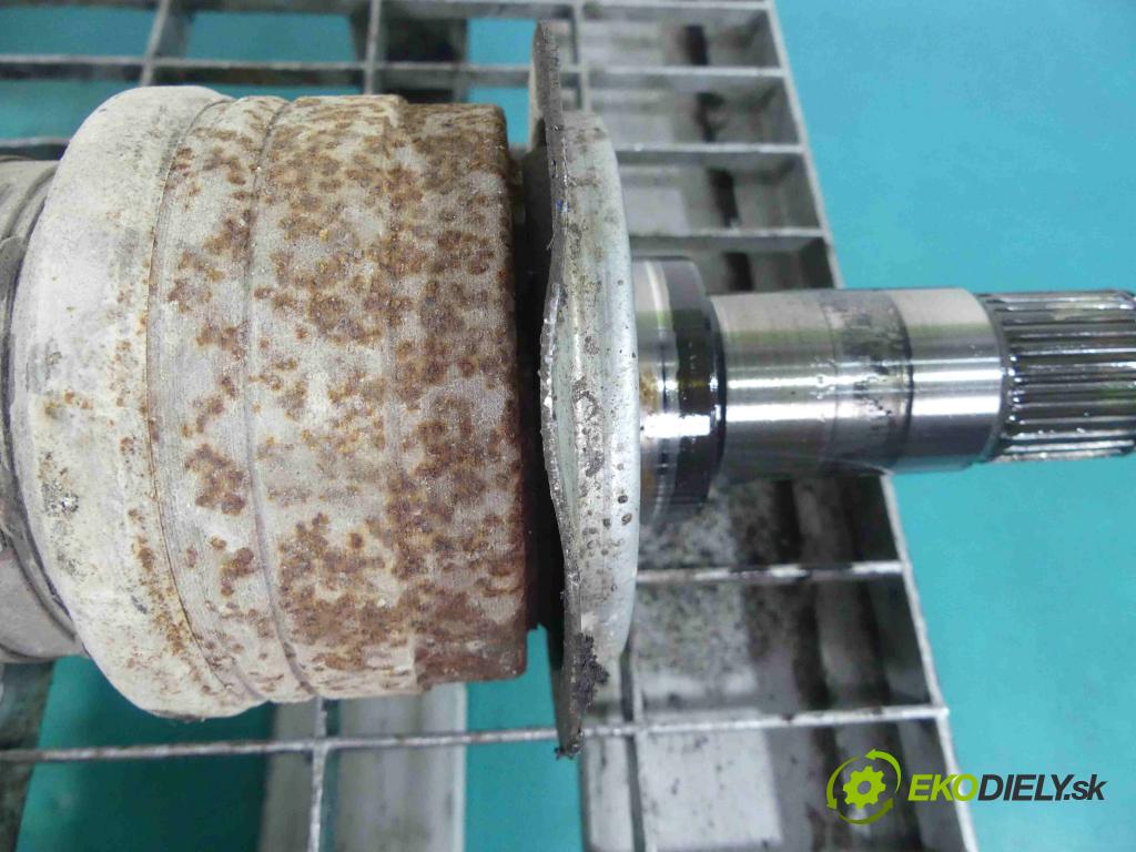 Lancia Thema II 2011-2014 3.0 CRD 239KM automatic 176 kW 2987 cm3 4- poloos pravé P68080382AA (Poloosy)