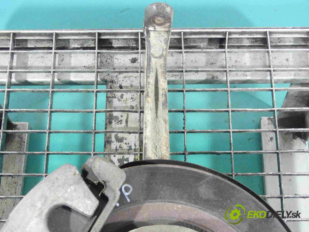 Lancia Thema II 2011-2014 3.0 CRD 239KM automatic 176 kW 2987 cm3 4- náboj pravé  (Náboje)