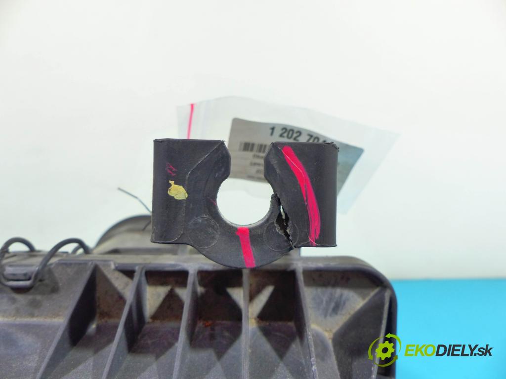 Lancia Thema II 2011-2014 3.0 CRD 239KM automatic 176 kW 2987 cm3 4- obal filtra vzduchu 0111018A (Obaly filtrov vzduchu)