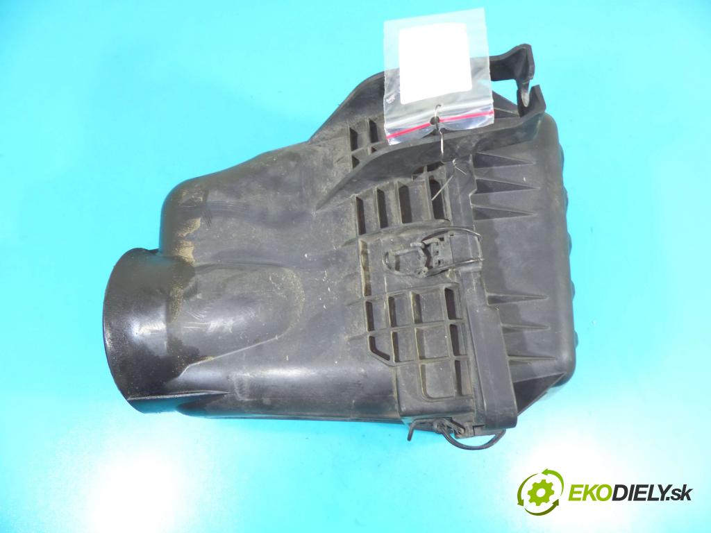 Lancia Thema II 2011-2014 3.0 CRD 239KM automatic 176 kW 2987 cm3 4- obal filtra vzduchu 0111018A (Obaly filtrov vzduchu)