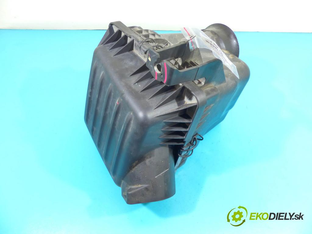 Lancia Thema II 2011-2014 3.0 CRD 239KM automatic 176 kW 2987 cm3 4- obal filtra vzduchu 0111018A (Obaly filtrov vzduchu)