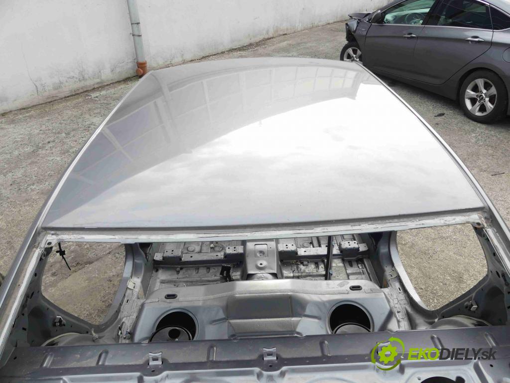 Lancia Thema II 2011-2014 3.0 CRD 239KM automatic 176 kW 2987 cm3 4- Strecha: