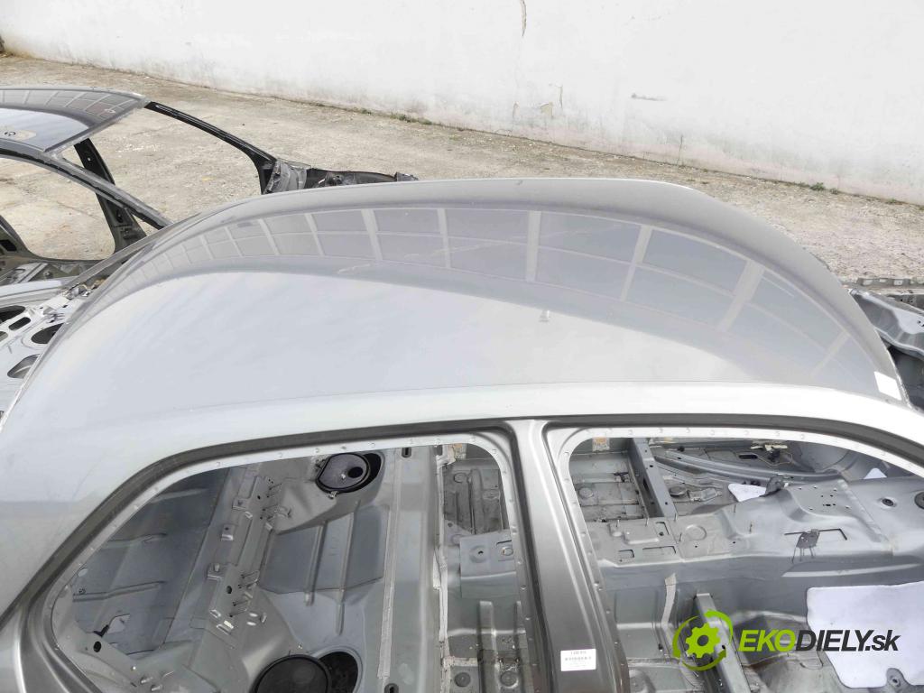 Lancia Thema II 2011-2014 3.0 CRD 239KM automatic 176 kW 2987 cm3 4- Strecha: