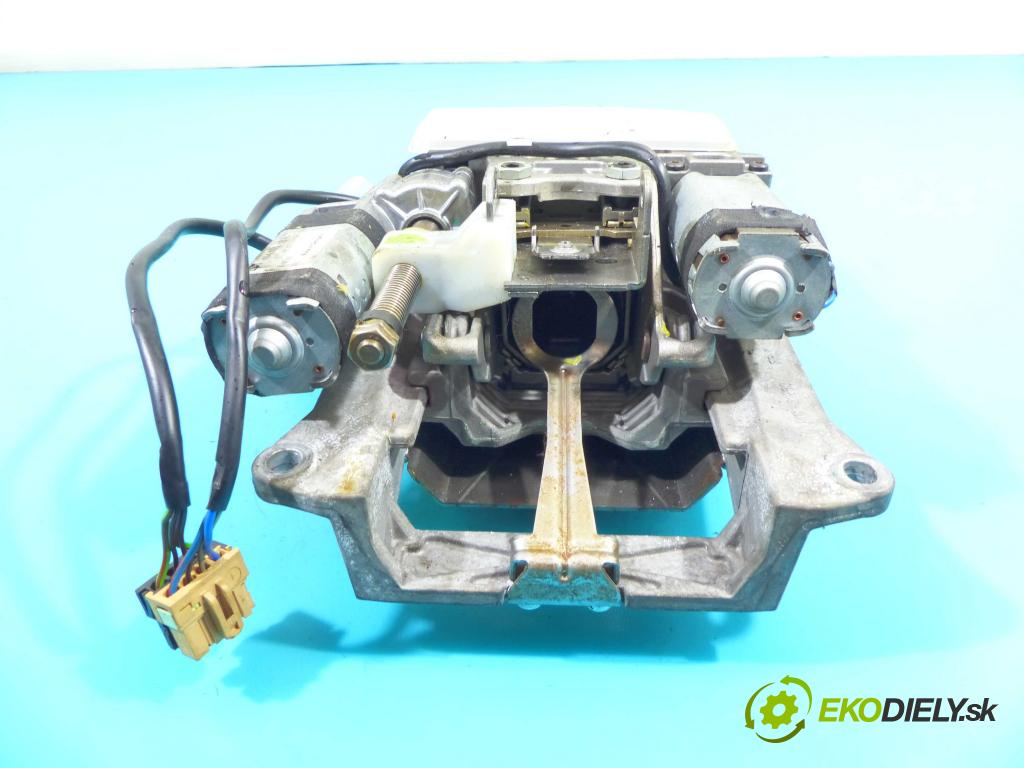 Audi A8 D3 2002-2009 3.7 V8 280KM: automatic 206 kW 3697 cm3 4- Sloupec: volant 4E0419501E (Tyče riadenia (volantu))