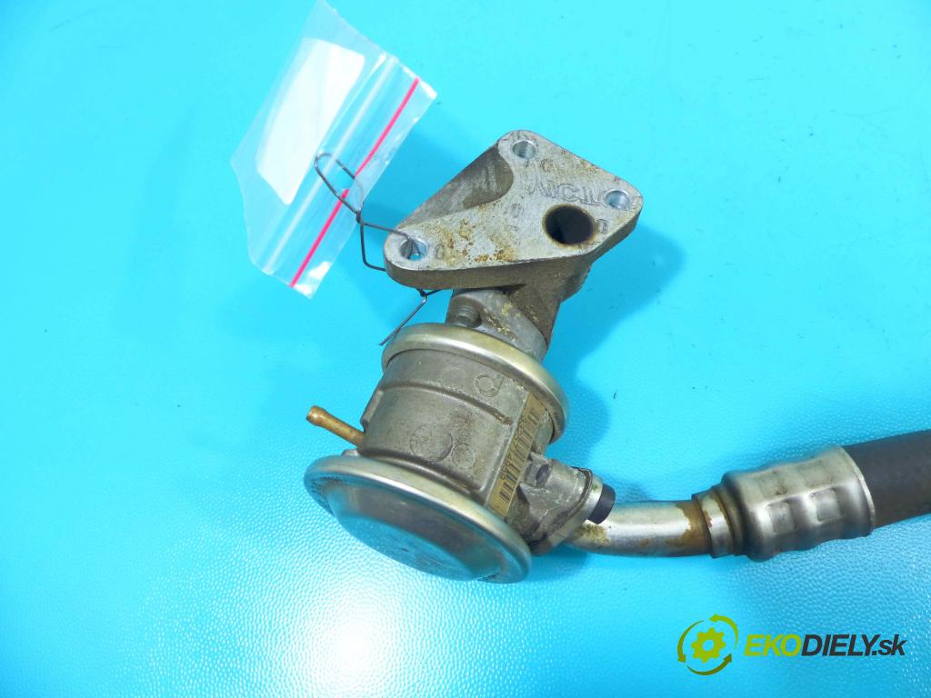 Audi A8 D3 2002-2009 3.7 V8 280KM: automatic 206 kW 3697 cm3 4- ventil 078131101AC (Ventily)