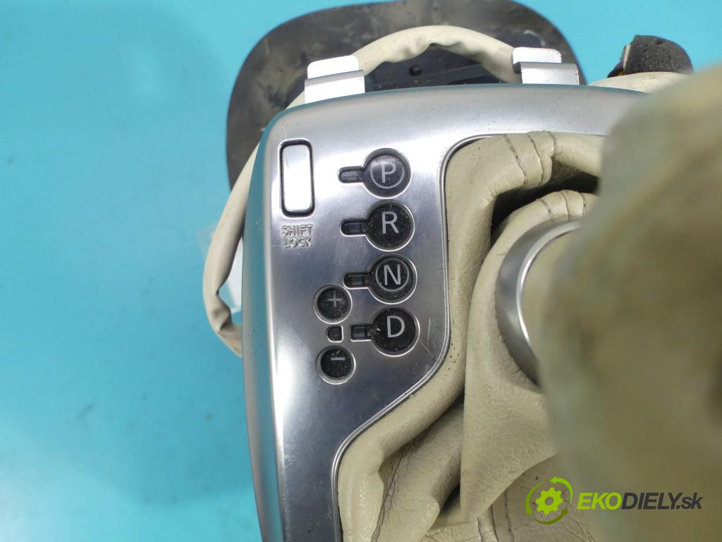 Infiniti FX II 2008-2017 3.0 D V6 238HP automatic 175 kW 2993 cm3 5- Páka: Změny: stupeň,rýchlosť  (Rýchlostné páky / kulisy)