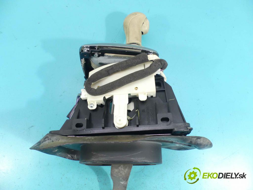 Infiniti FX II 2008-2017 3.0 D V6 238HP automatic 175 kW 2993 cm3 5- Páka: Změny: stupeň,rýchlosť  (Rýchlostné páky / kulisy)