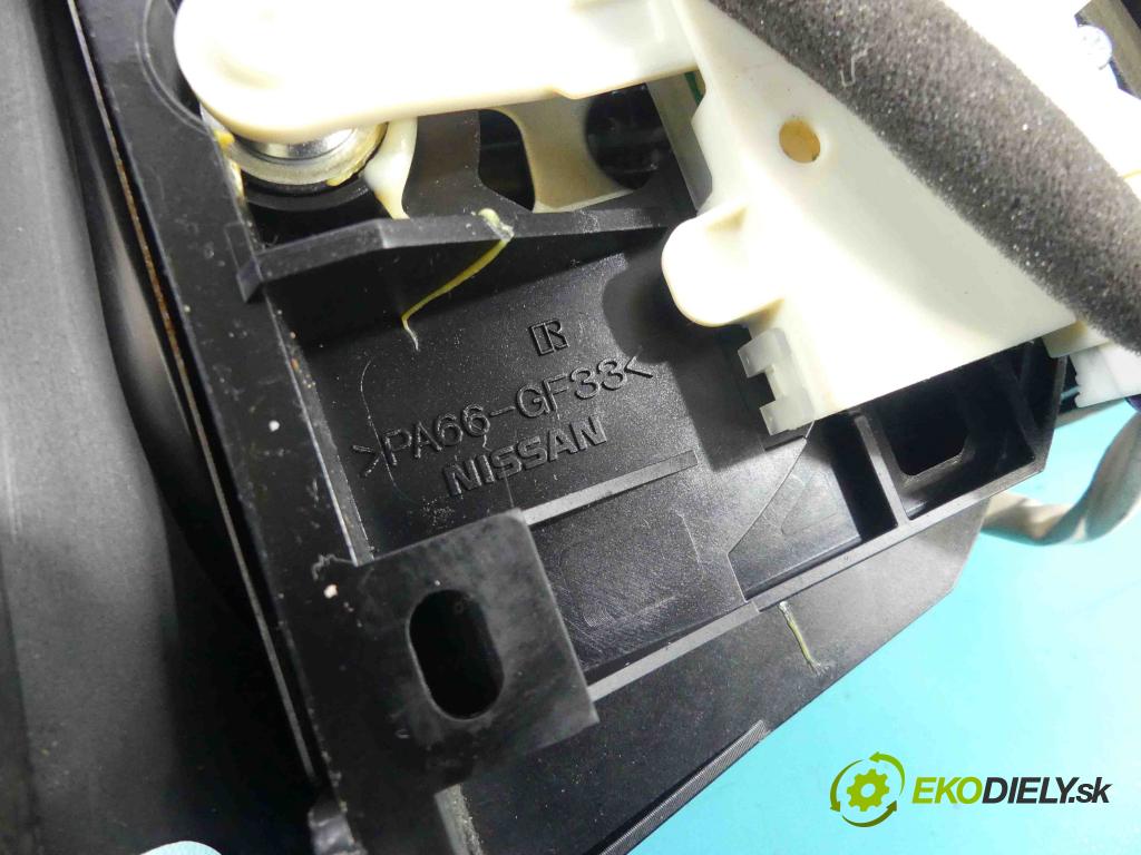 Infiniti FX II 2008-2017 3.0 D V6 238HP automatic 175 kW 2993 cm3 5- Páka: Změny: stupeň,rýchlosť  (Rýchlostné páky / kulisy)