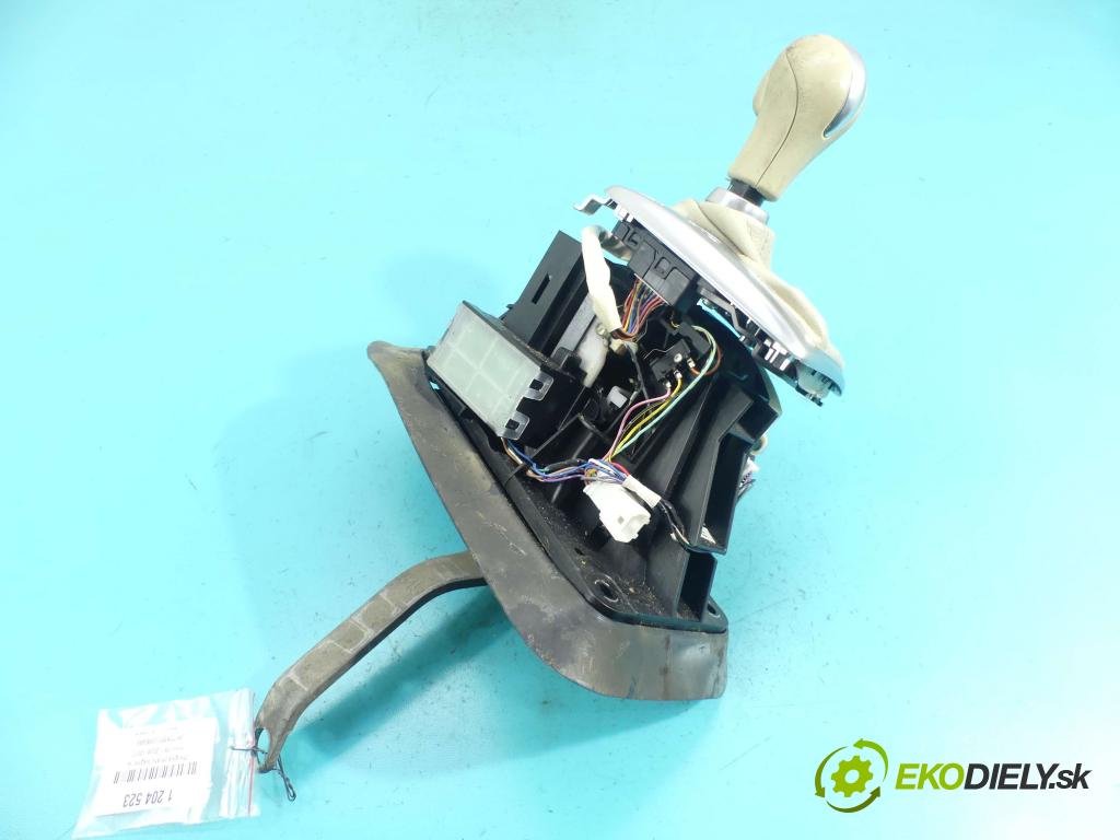 Infiniti FX II 2008-2017 3.0 D V6 238HP automatic 175 kW 2993 cm3 5- Páka: Změny: stupeň,rýchlosť  (Rýchlostné páky / kulisy)