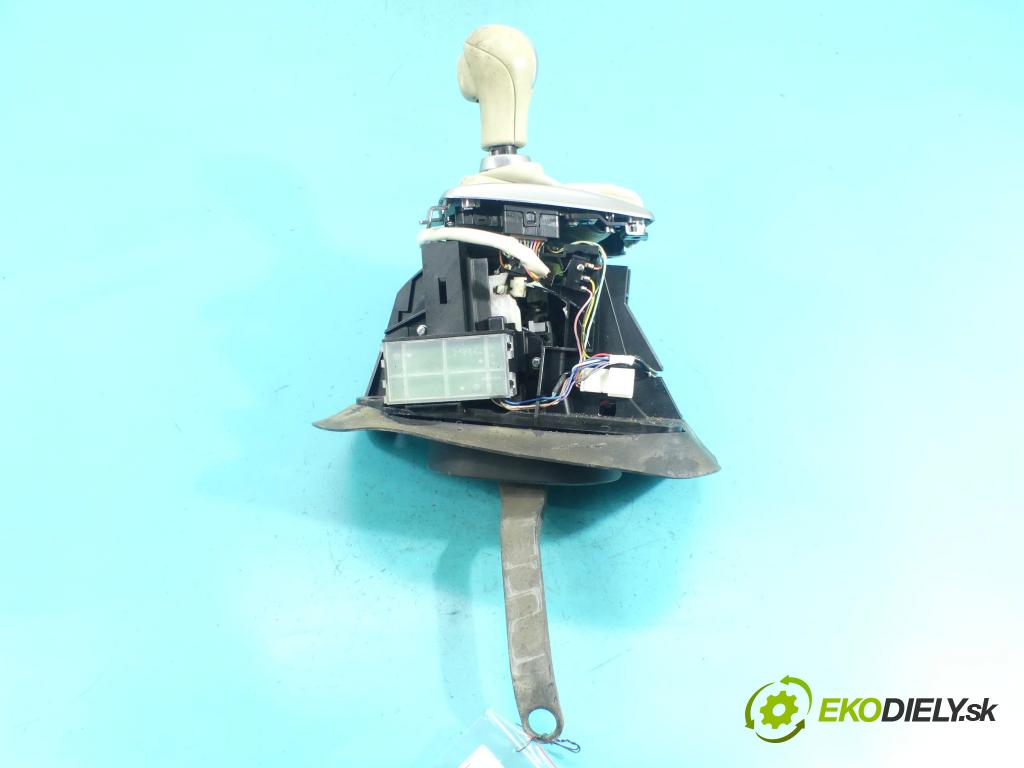 Infiniti FX II 2008-2017 3.0 D V6 238HP automatic 175 kW 2993 cm3 5- Páka: Změny: stupeň,rýchlosť  (Rýchlostné páky / kulisy)