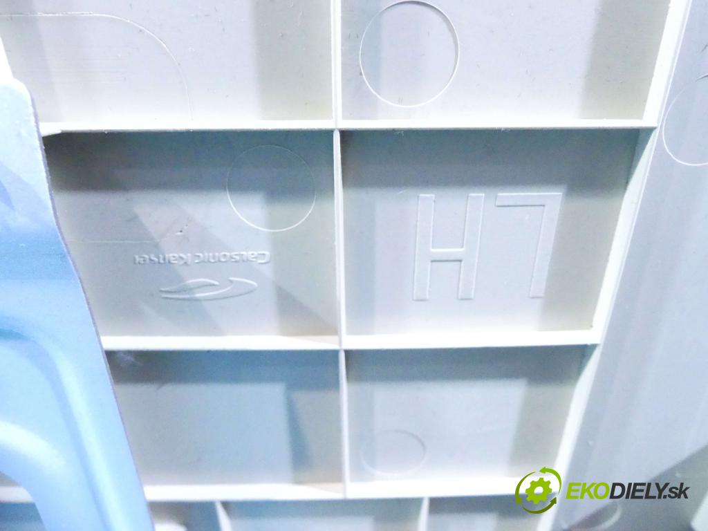 Infiniti FX II 2008-2017 3.0 D V6 238HP automatic 175 kW 2993 cm3 5- operadlo P13609B11000 (Lakťové opierky)