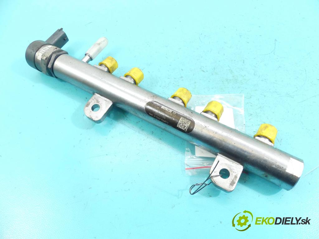 Lancia Thema II 2011-2014 3.0 CRD 239KM automatic 176 kW 2987 cm3 4- lišta vstrekovacia 0445216044 (Vstrekovacie lišty)