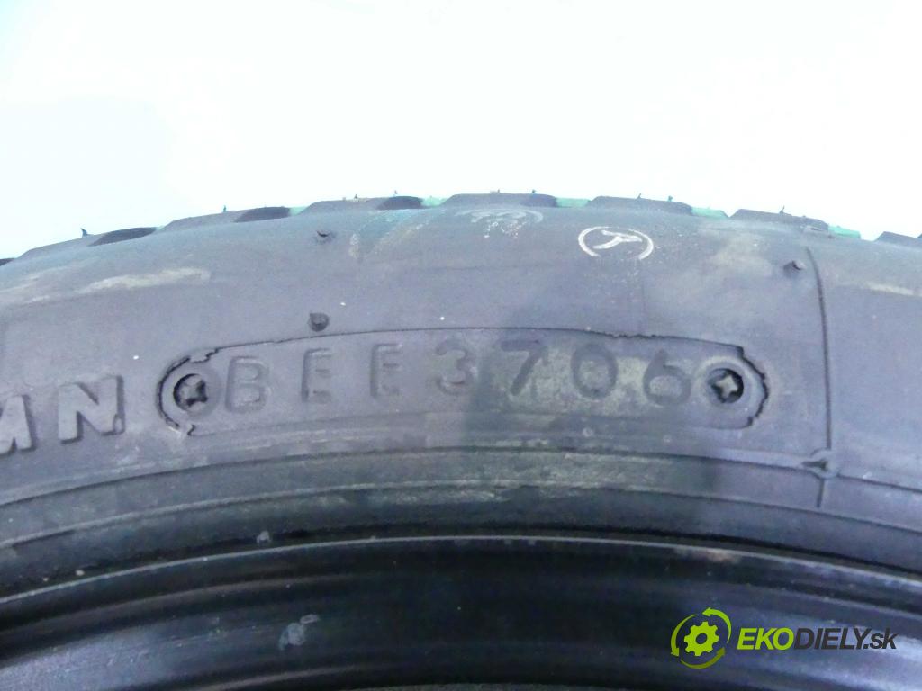 Toyota Yaris II 2005-2011 1.0 vvti 69KM manual 51 kW 998 cm3 5- kola: Pokyny: 2150669