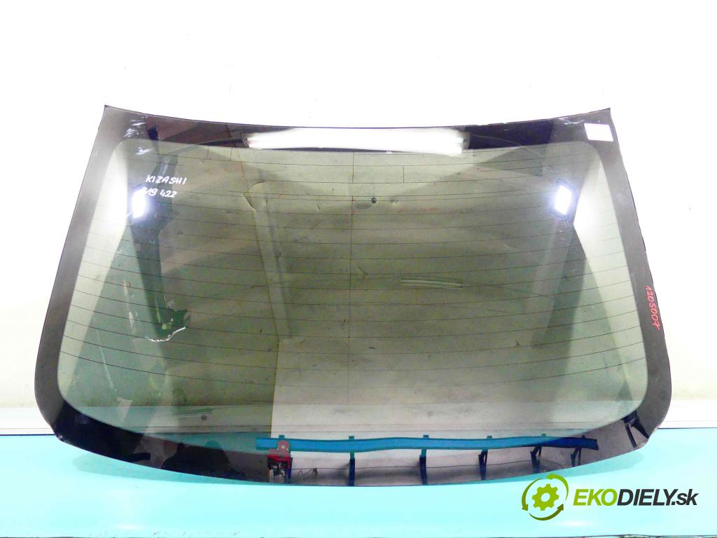 Suzuki Kizashi 2.4 178KM manual 131 kW 2393 cm3 4- sklo zadní  (Okna zadní)