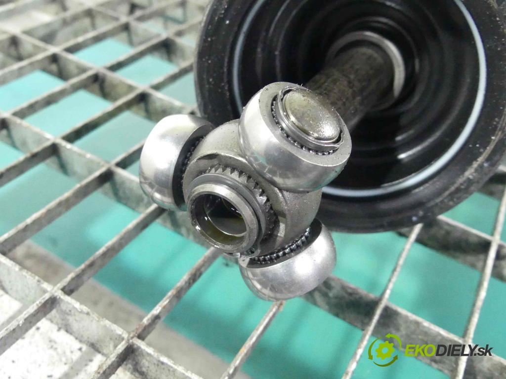 Renault Thalia I 1998-2009 1.5 dci 65 HP manual 48 kW 1461 cm3 4- poloos ľavé  (Poloosy)