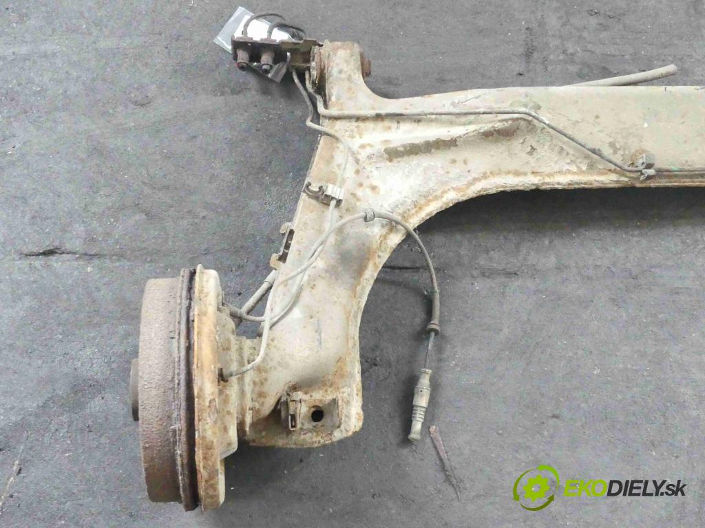 Renault Twingo I 1996-2003 1,2.0 16v 75 hp manual 55 kW 1149 cm3 3- zadní výztuha